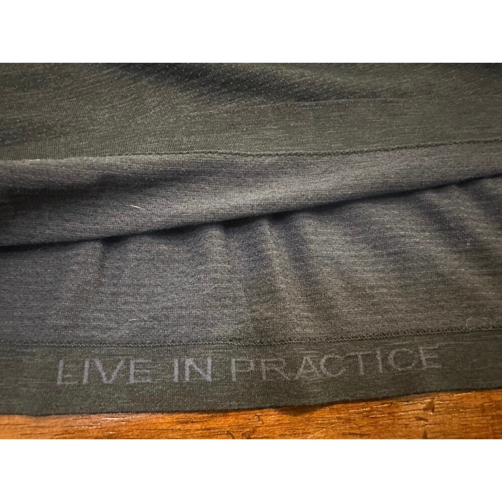 Lululemon Metal Vent Tech Polo, Size Large - Picture 8 of 8